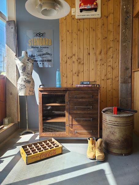 1/２ドア＆ドロワーキャビネット