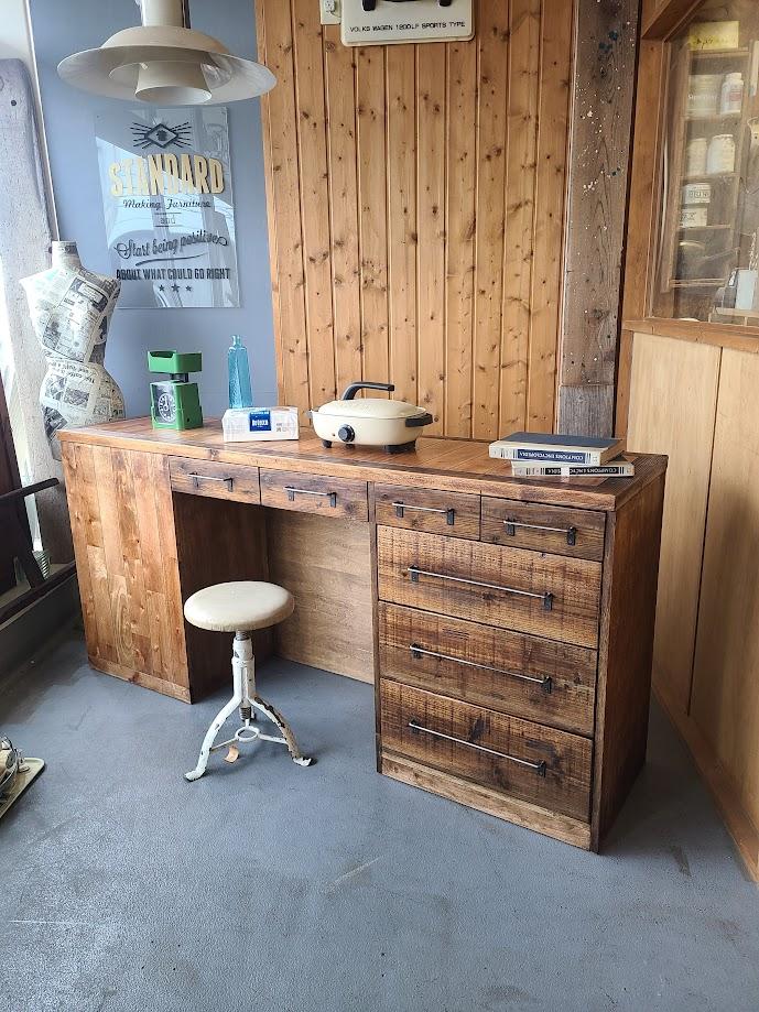 ヴィンテージテイスト両面ハッチカウンター | 2枚目