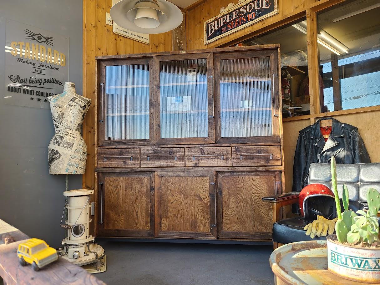 SLIDING 6 DOOR CABINET | 15枚目